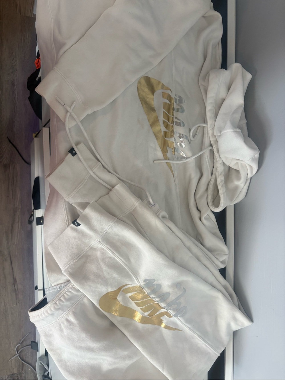 Nike woman’s Cream Sweatshirt & Joggers Set with Gold Swoosh